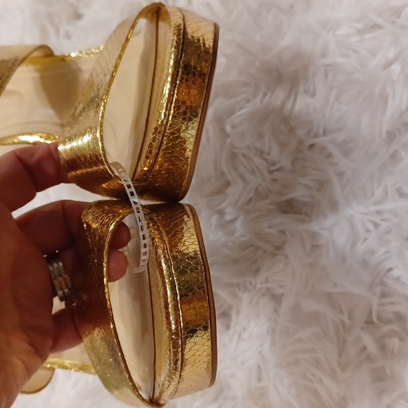 Jessica Simpson Diza Metallic Gold Snakeprint Platform Sandals SZ 9.5 NEW - Picture 12 of 16